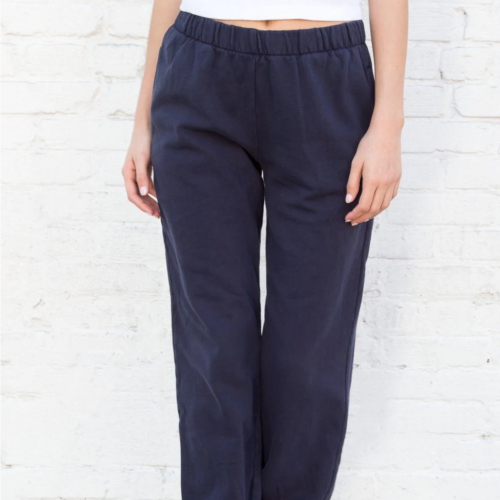 rosa sweats
